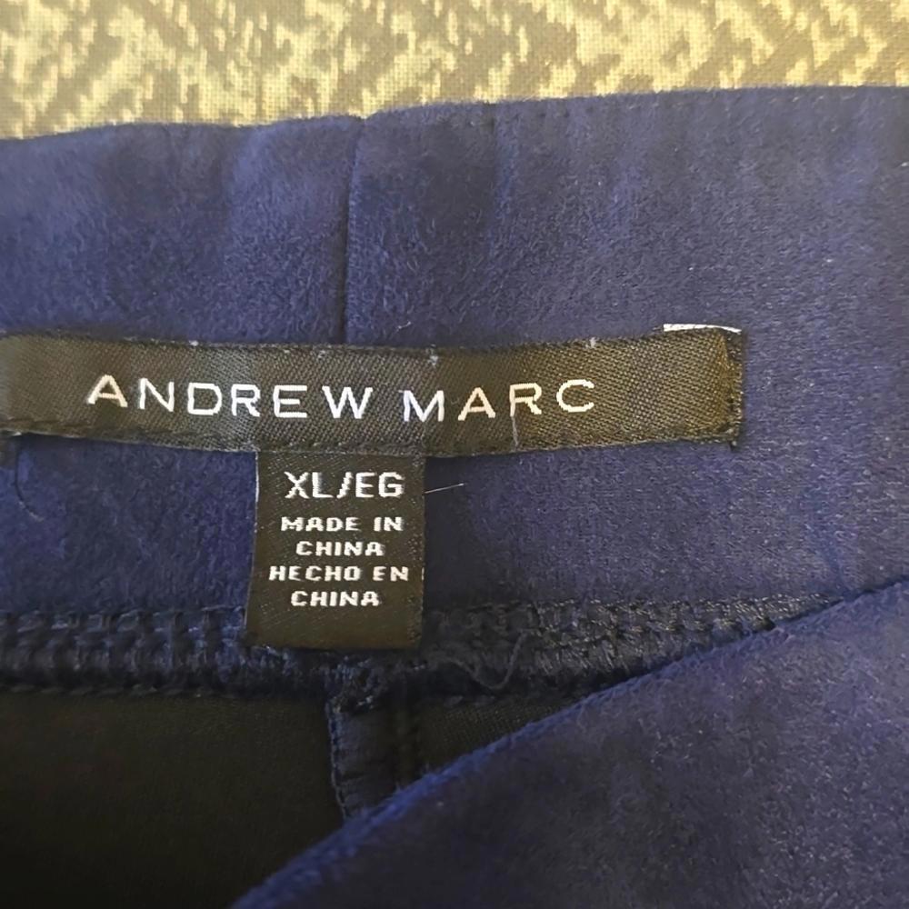 Stylish Navy Blue Leggings - Comfortable Stretch Fabric - Picture 5 of 7
